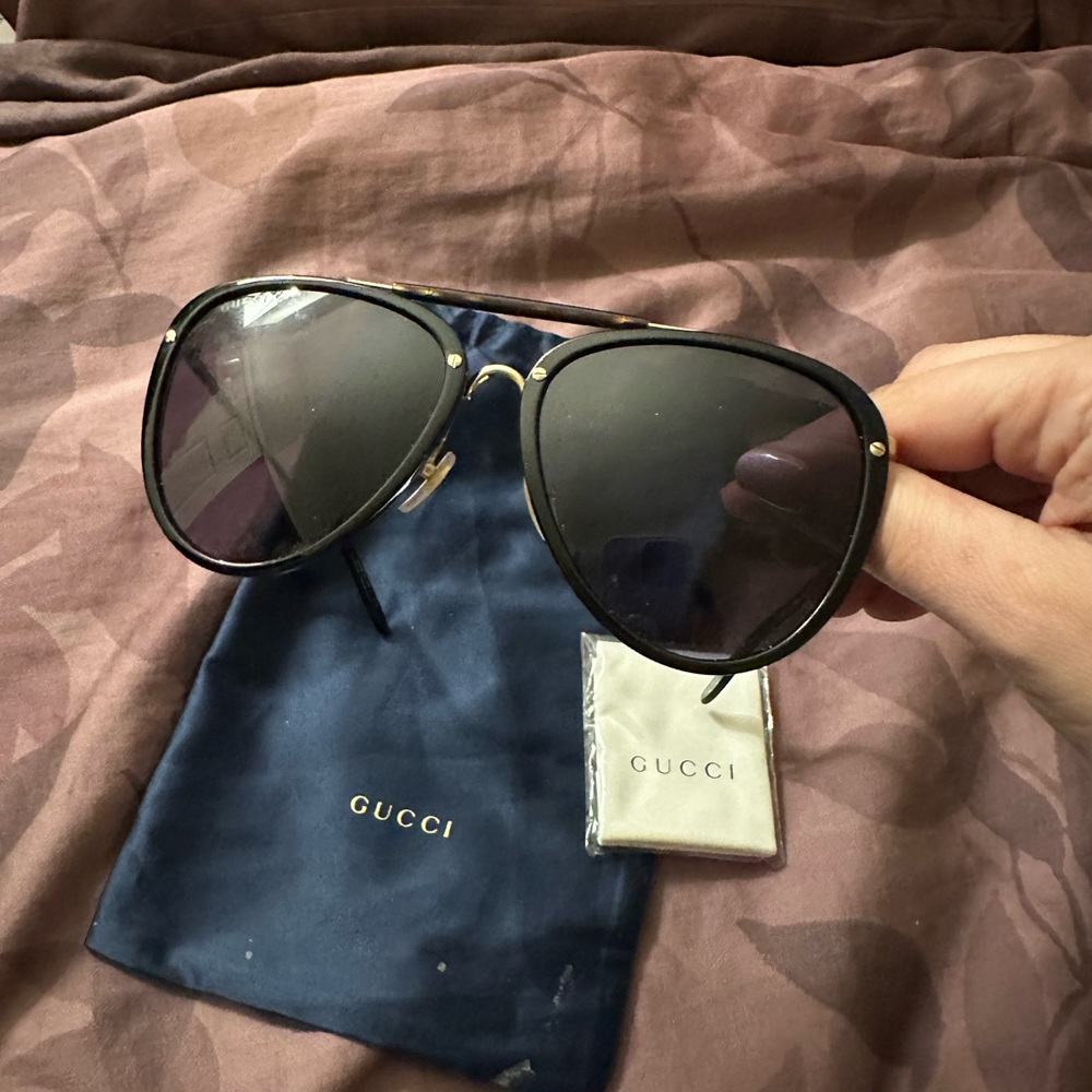 Gucci Black Aviator Sunglasses